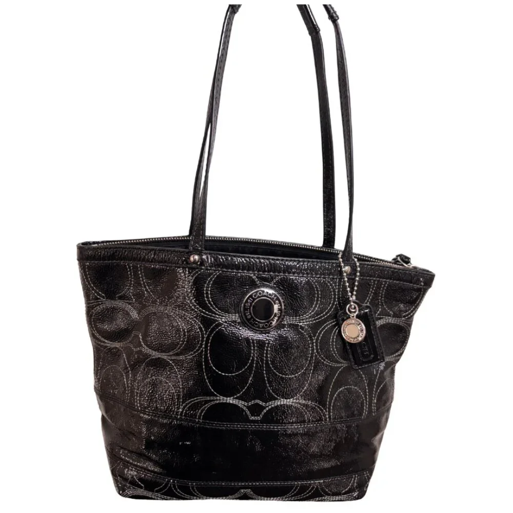Coach Large Signature Black Patent Leather Shoulder Handbag - Picture 3 of 10
